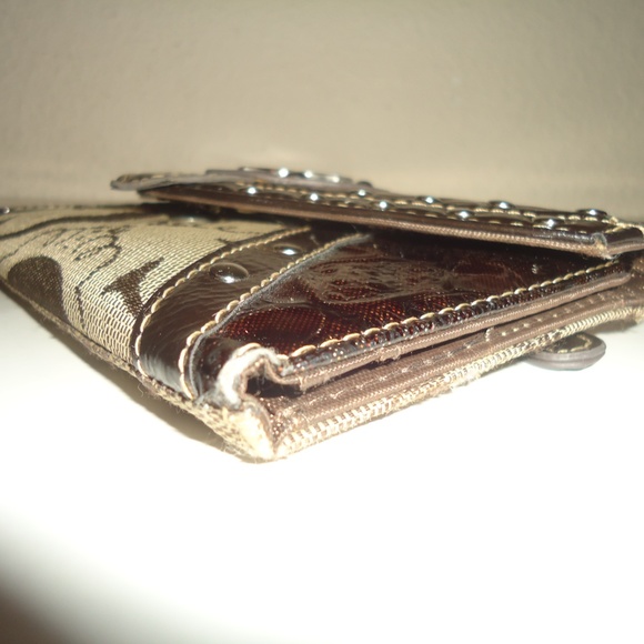 G Women's Tan Canvas Wallet Button Size--7.5x4 in - Picture 7 of 11